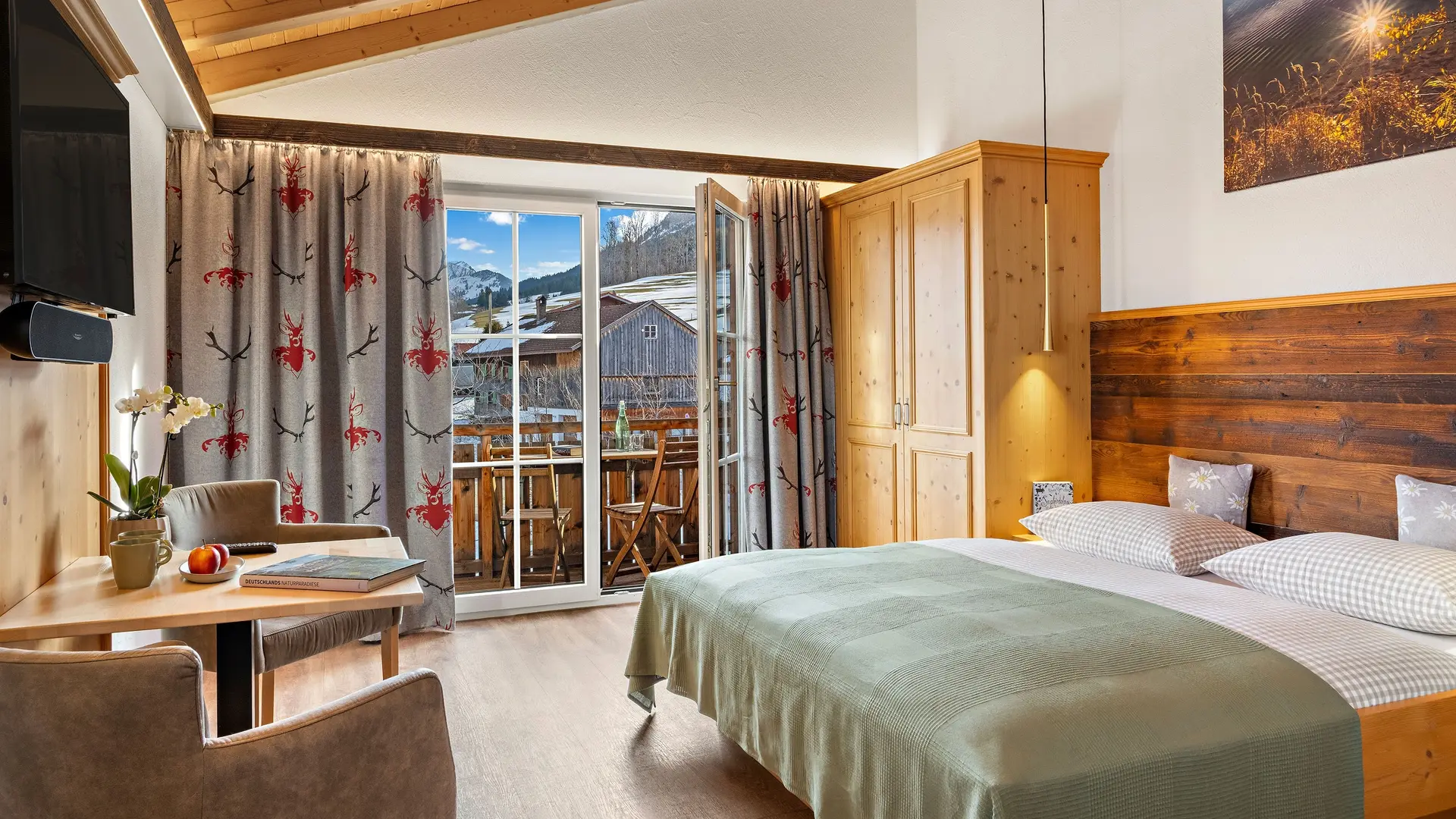 Alpinpanorama Doppelzimmer 1